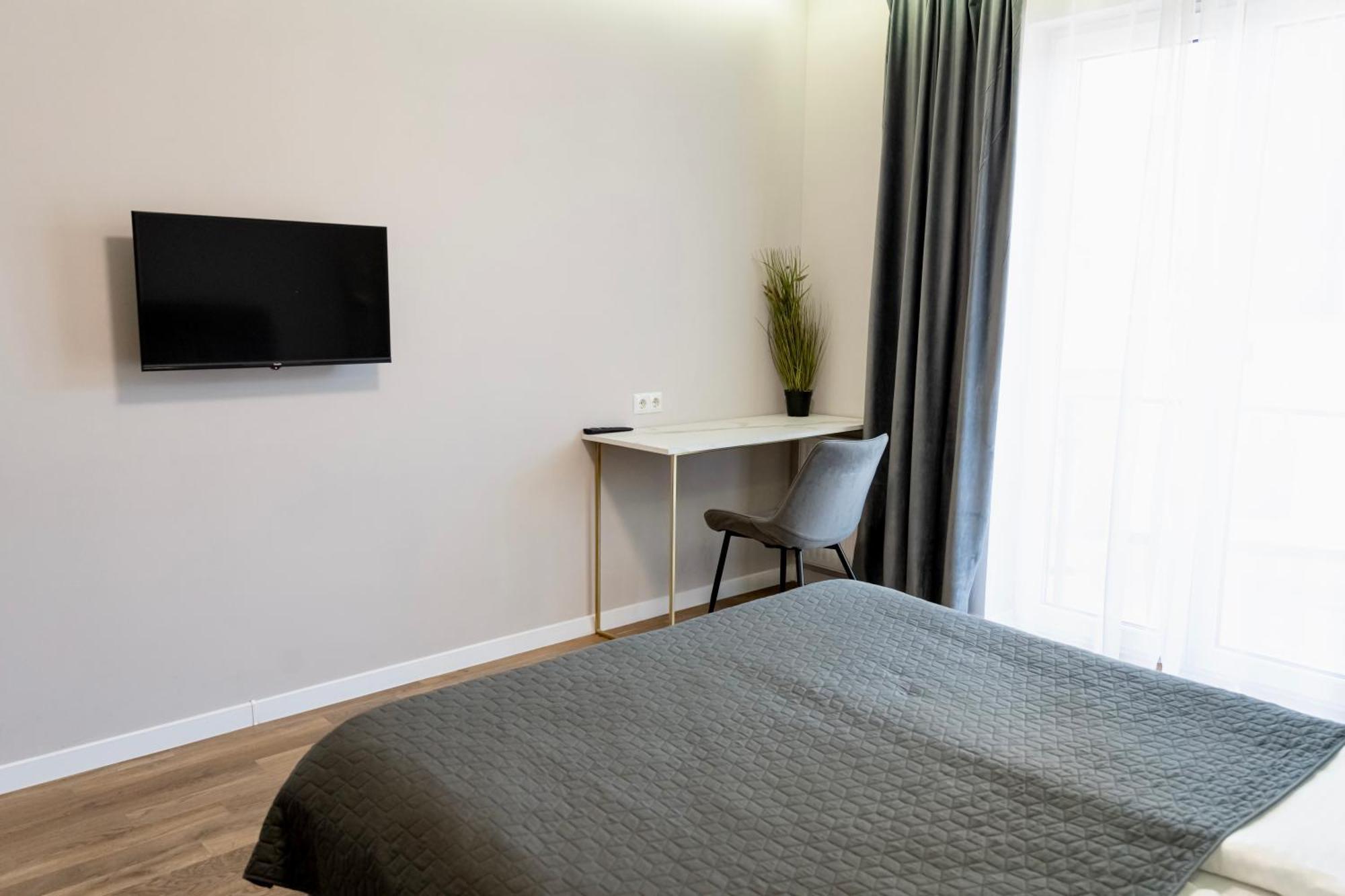 Luxury Apartments “Bozdosh” Ujhorod Exterior foto